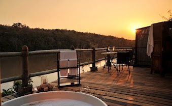 Serena Mivumo River Lodge